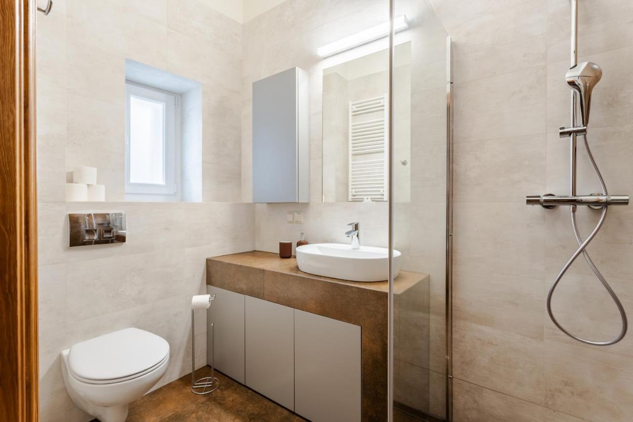 Two Bedroom Very Berry In With Desk By Renters Apartment